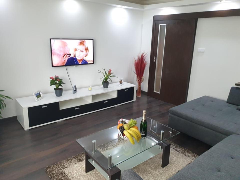 Apartman Lana 보이니체 외부 사진